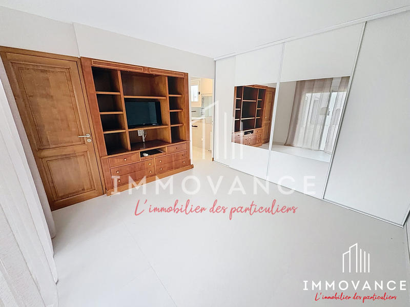 Villa - 277 m² - 6 pièces