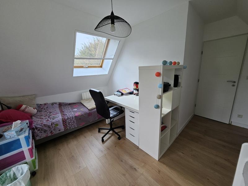 Maison - 143 m² - 9 pièces