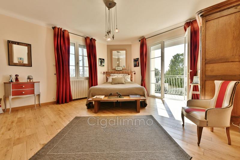 Maison - 184 m² - 7 pièces