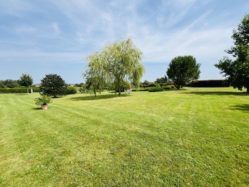 Villa - 290 m² - 5 pièces