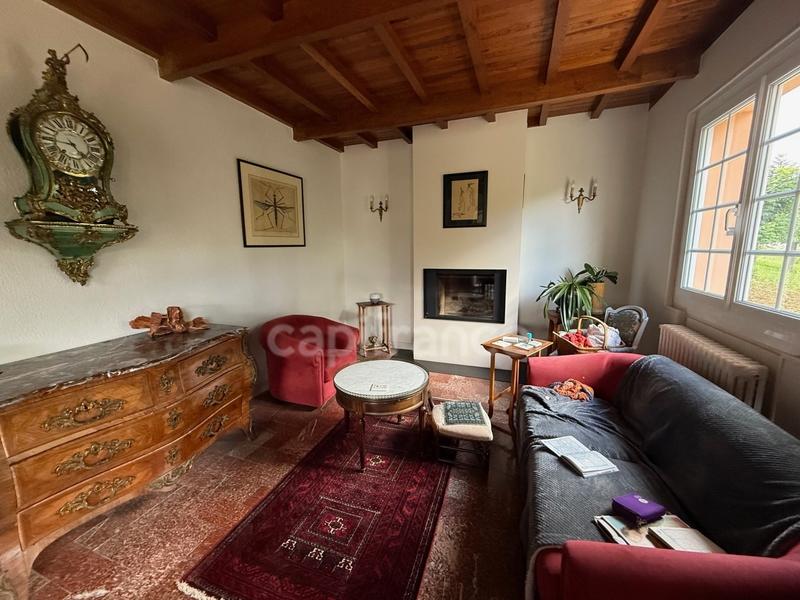 Maison - 145 m² - 8 pièces