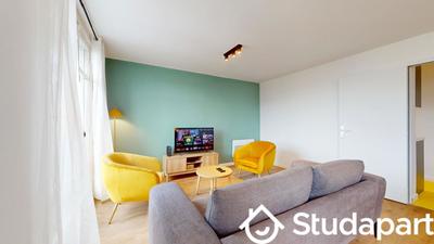 Chambre - 11 m² - 1 pièce