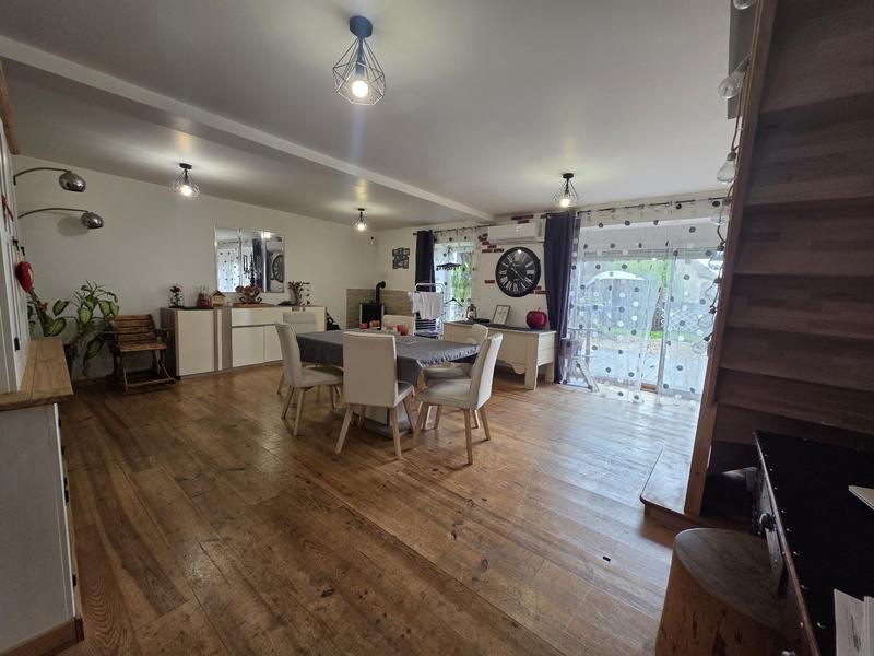 Maison - 150 m² - 6 pièces