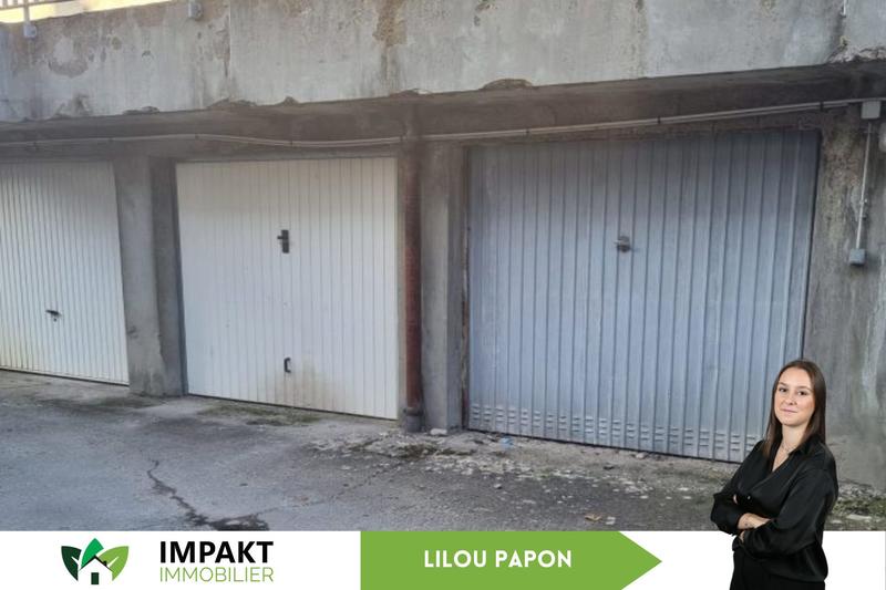 Parking / Garage - 15 m²