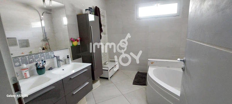 Maison - 112 m² - 5 pièces