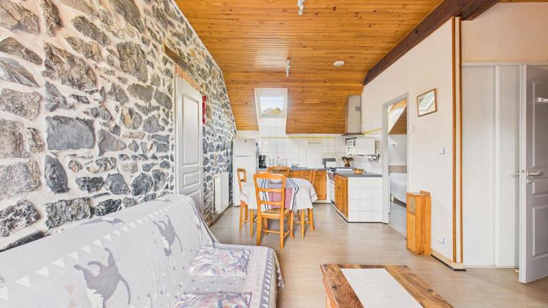 Maison - 200 m² - 9 pièces