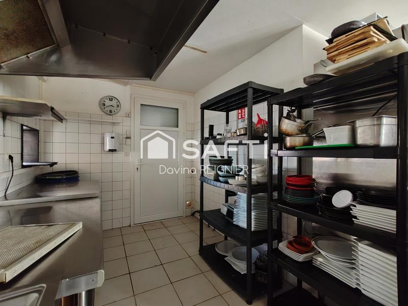 Local commercial - 102 m² - 3 pièces