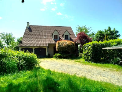 Maison - 155 m² - 6 pièces