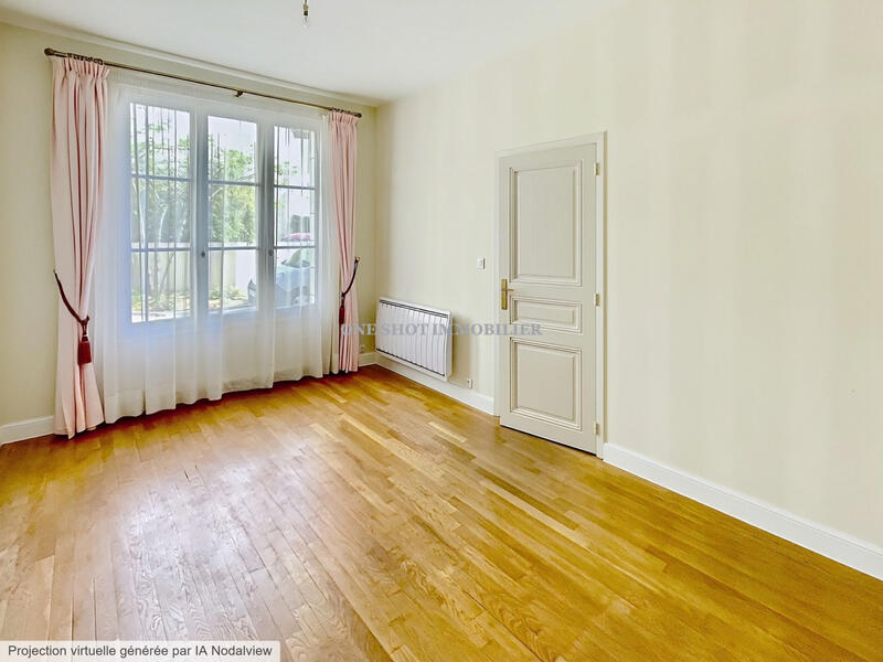 Maison - 170 m² - 8 pièces