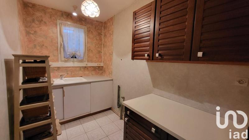 Maison - 216 m² - 5 pièces