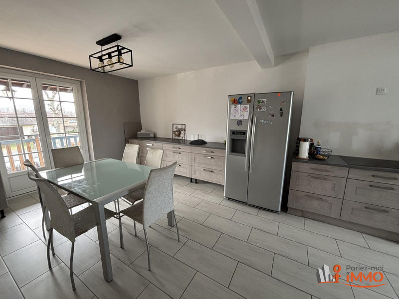 Maison - 107 m² - 5 pièces