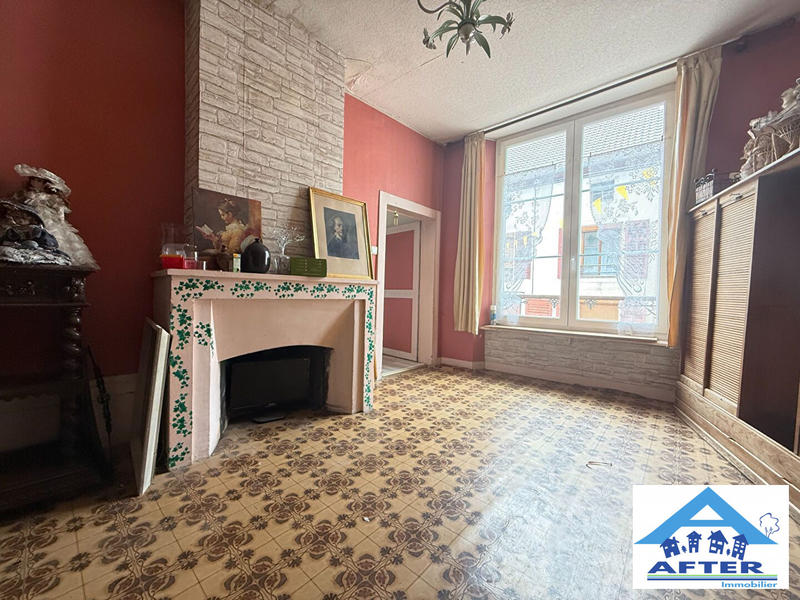 Maison - 250 m² - 7 pièces