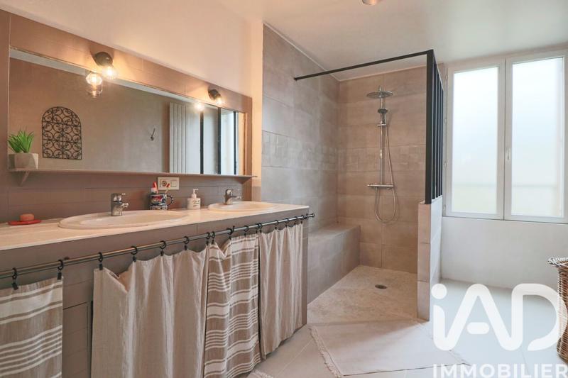 Maison - 174 m² - 6 pièces