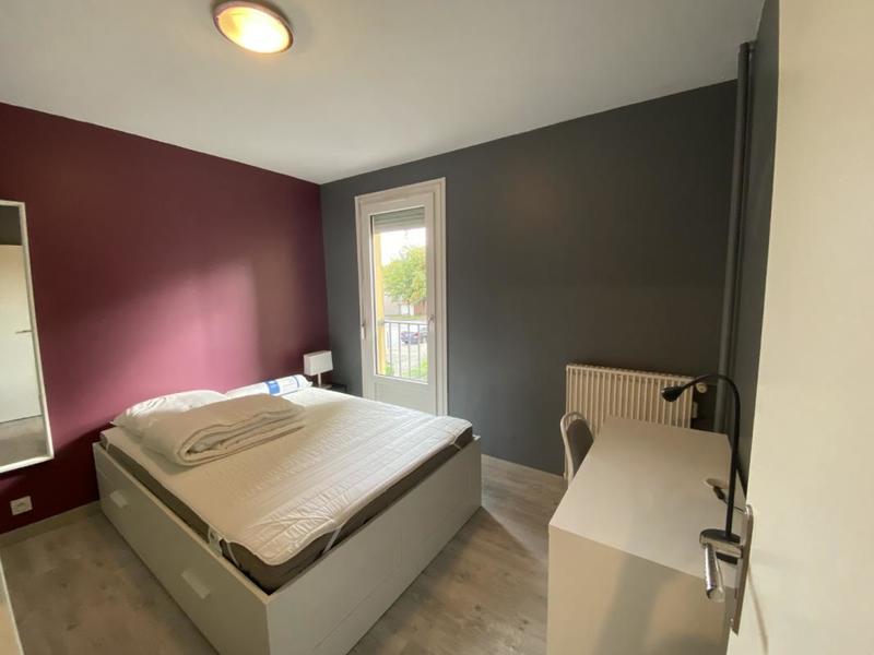 Chambre - 10 m² - 1 pièce