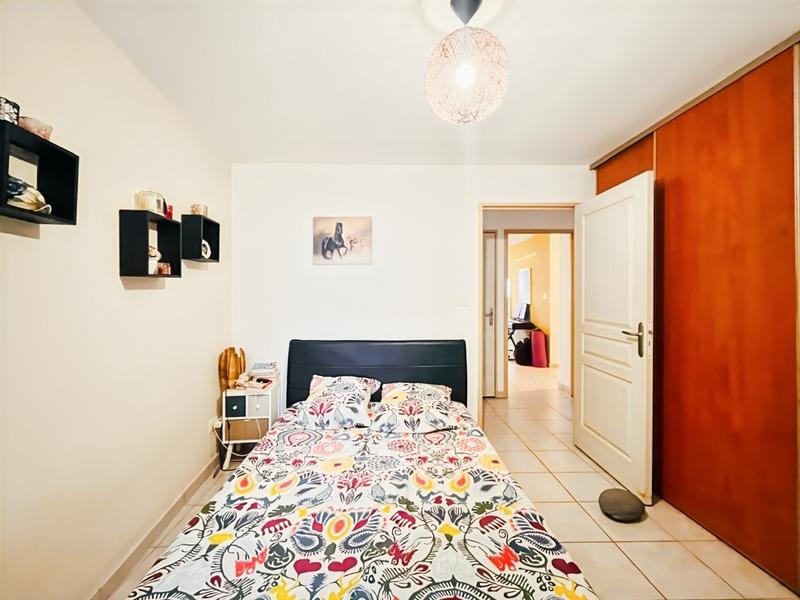 Appartement ancien - 80 m² - 3 pièces