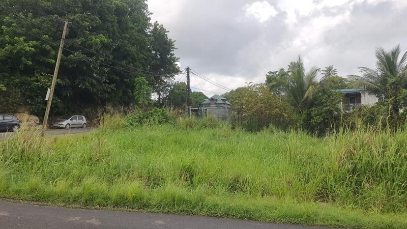 Terrain constructible - 669 m²