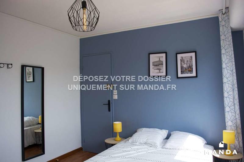 Chambre - 11 m² - 6 pièces