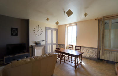 Maison en pierre - 167 m² - 7 pièces