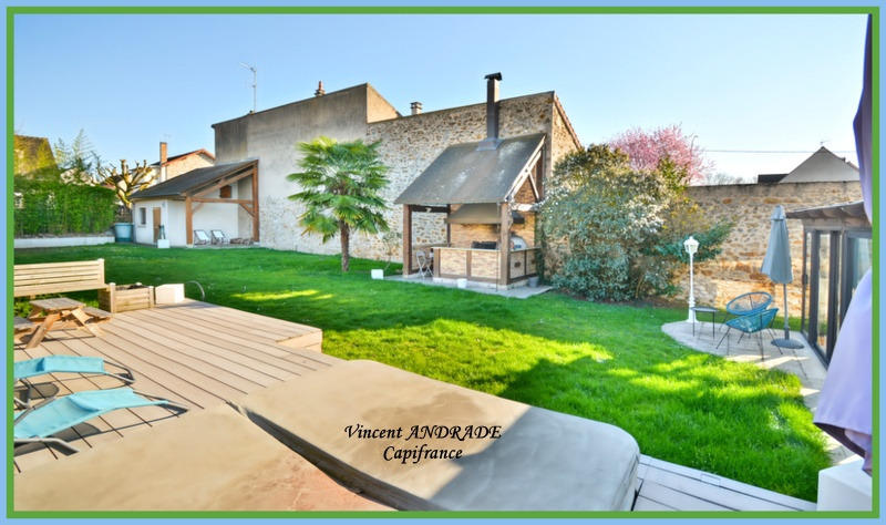 Maison - 167 m² - 6 pièces