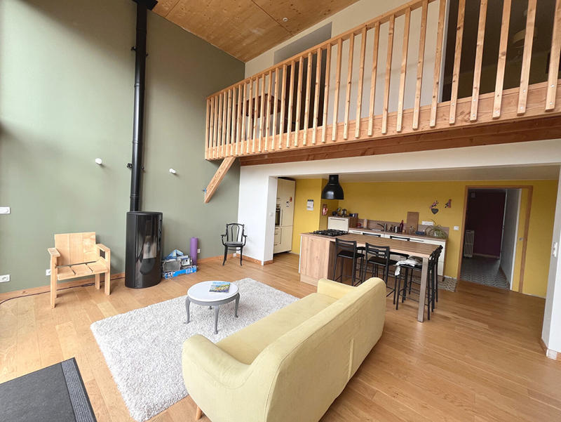 Maison - 157 m² - 7 pièces