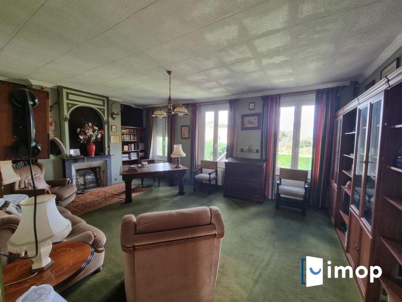 Maison - 230 m² - 7 pièces