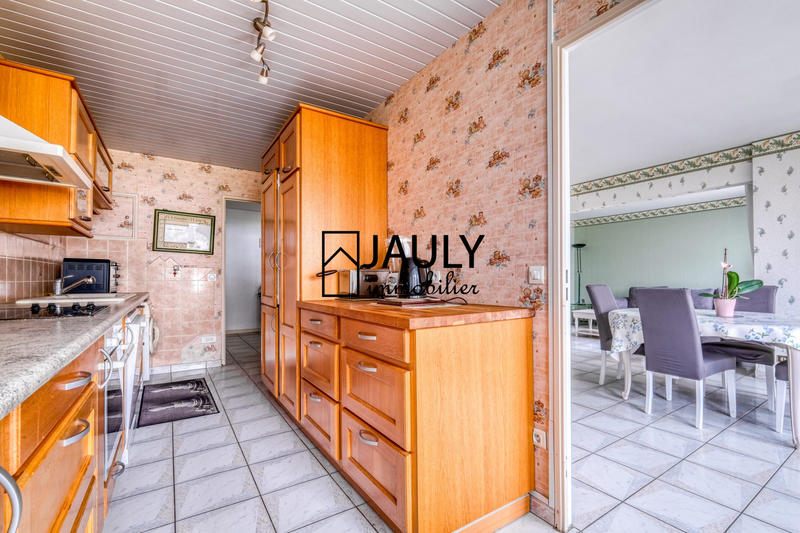 Appartement - 91 m² - 4 pièces