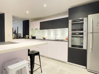 Appartement - 140 m² - 5 pièces