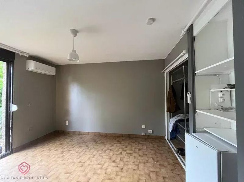 Studio - 25 m² - 1 pièce