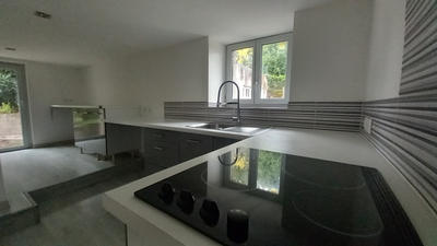 Maison - 85 m² - 6 pièces