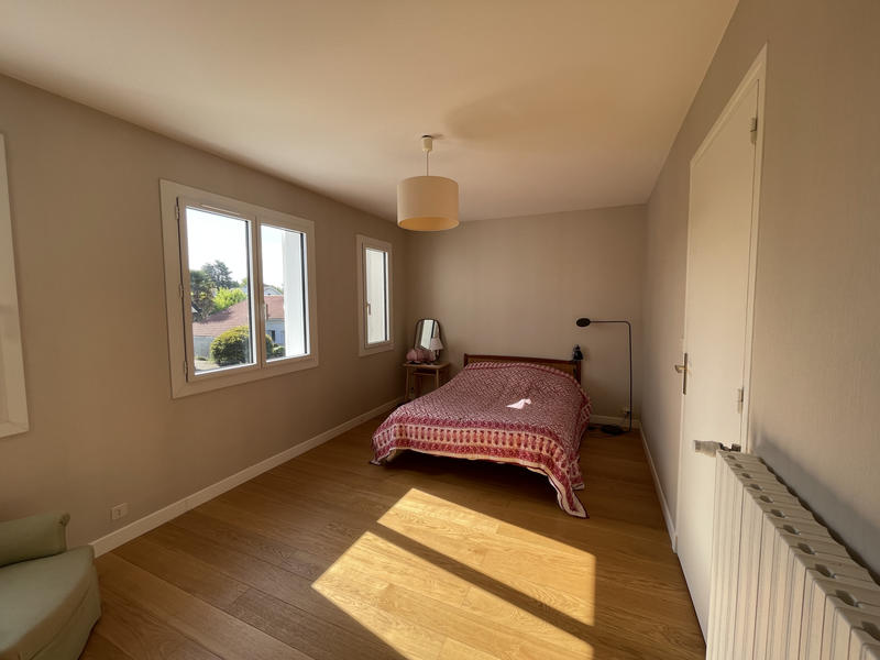 Maison - 183 m² - 7 pièces