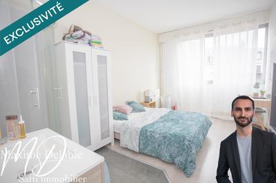 Appartement - 88 m² - 5 pièces