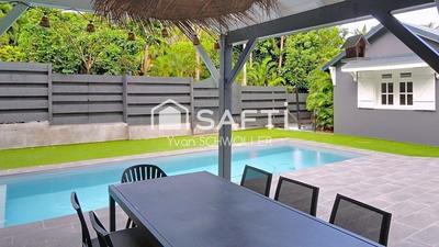 Villa - 202 m² - 8 pièces