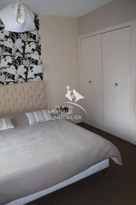 Maison en pierre - 211 m² - 8 pièces