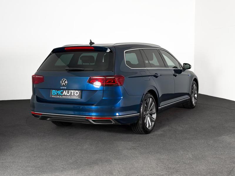 Volkswagen Passat Sw R-Line Gte 218ch Dsg Hybride Rechargeable Ja18p Regul Acc Camera Iq.Light Gps