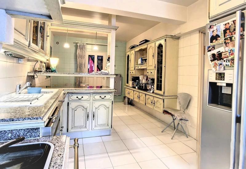 Maison - 136 m² - 8 pièces