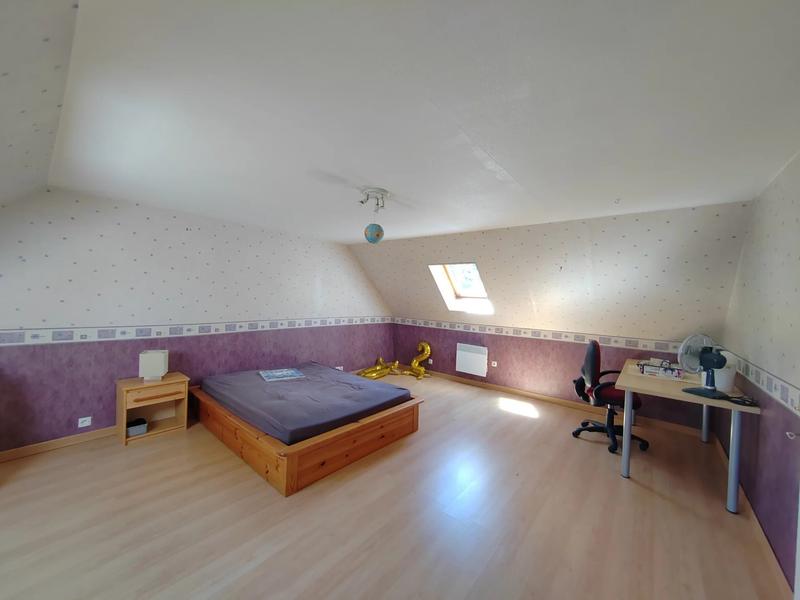 Maison - 140 m² - 5 pièces