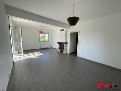 Maison - 102 m² - 5 pièces