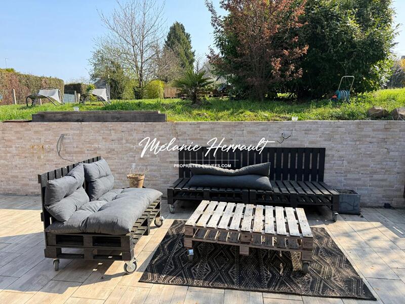 Maison - 200 m² - 8 pièces