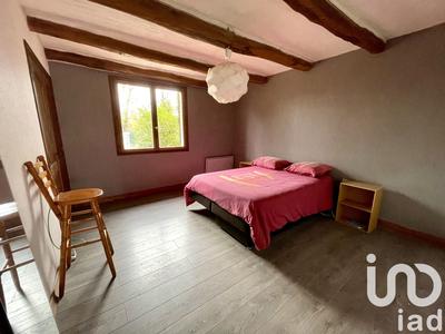 Maison - 180 m² - 7 pièces