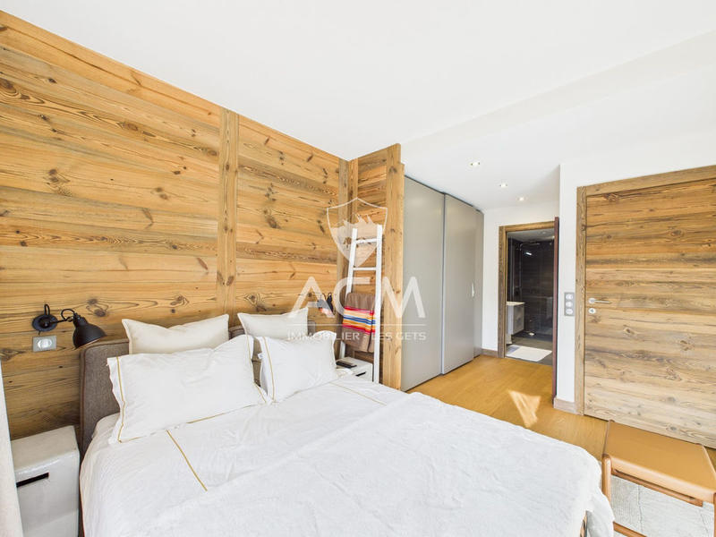 Penthouse - 61 m² - 2 pièces