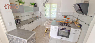 Maison de ville - 178 m² - 10 pièces