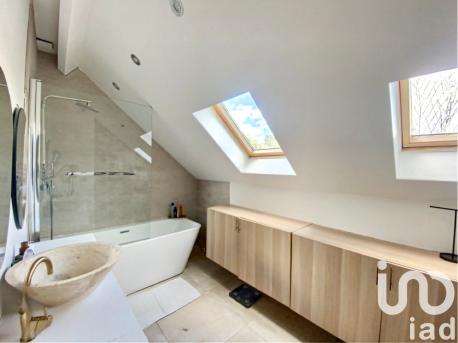 Maison - 160 m² - 5 pièces