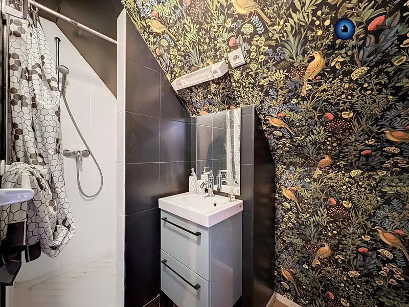 Maison ancienne - 138 m² - 8 pièces