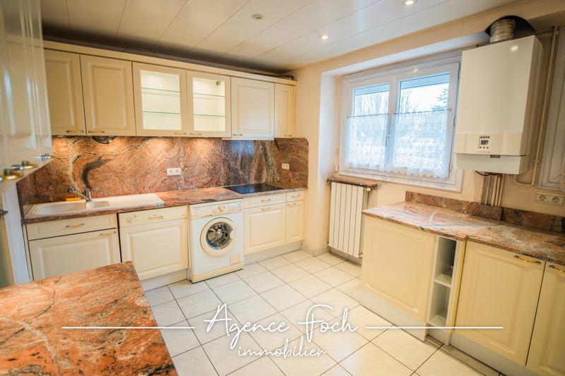 Appartement - 84 m² - 4 pièces