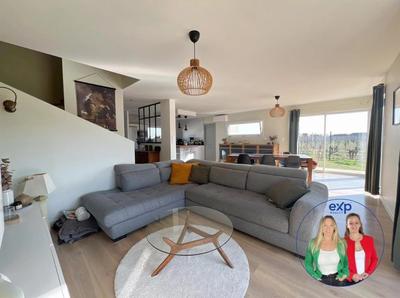 Maison - 160 m² - 6 pièces