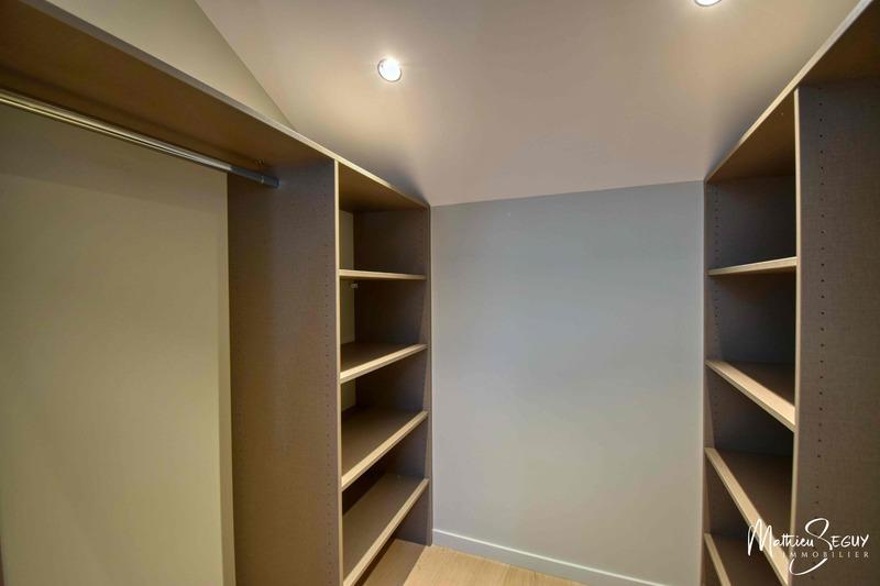 Loft - 114 m² - 4 pièces