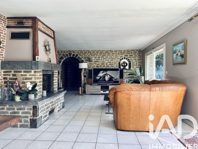 Maison - 170 m² - 7 pièces