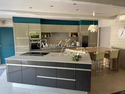 Gîte - 630 m² - 25 pièces