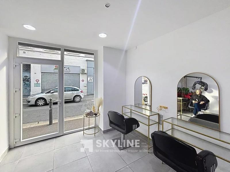 Immeuble - 112 m² - 5 pièces