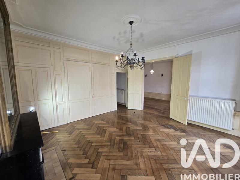 Appartement - 140 m² - 5 pièces